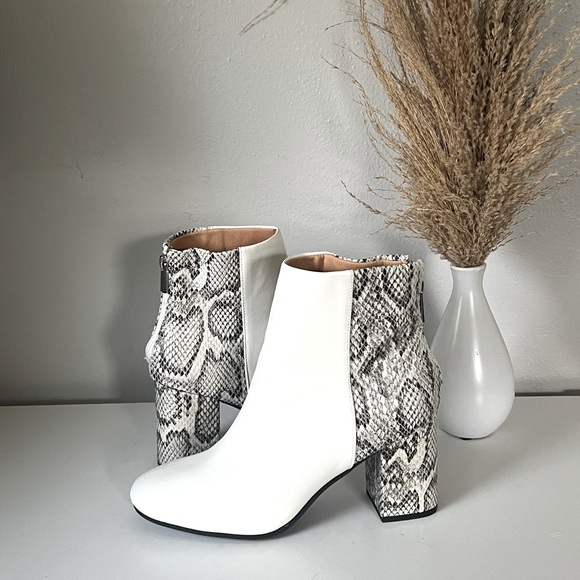 White Heeled Ankle Boots with Snakeskin Detail - Picture 1 of 6